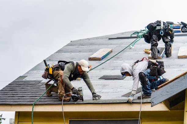 Professional Gutter Installation technician working in Kelton, PA